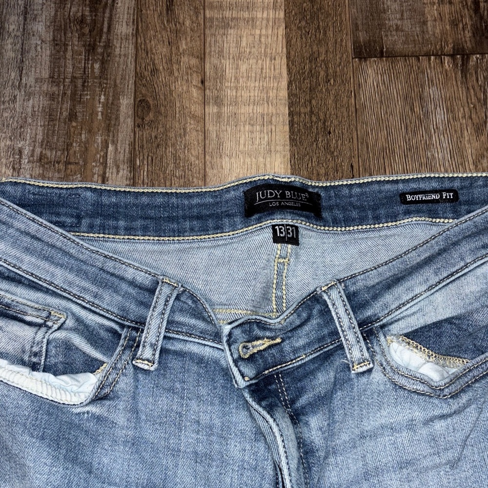 Judy Blue Women's Blue Boyfriend Fit Jeans 13/31